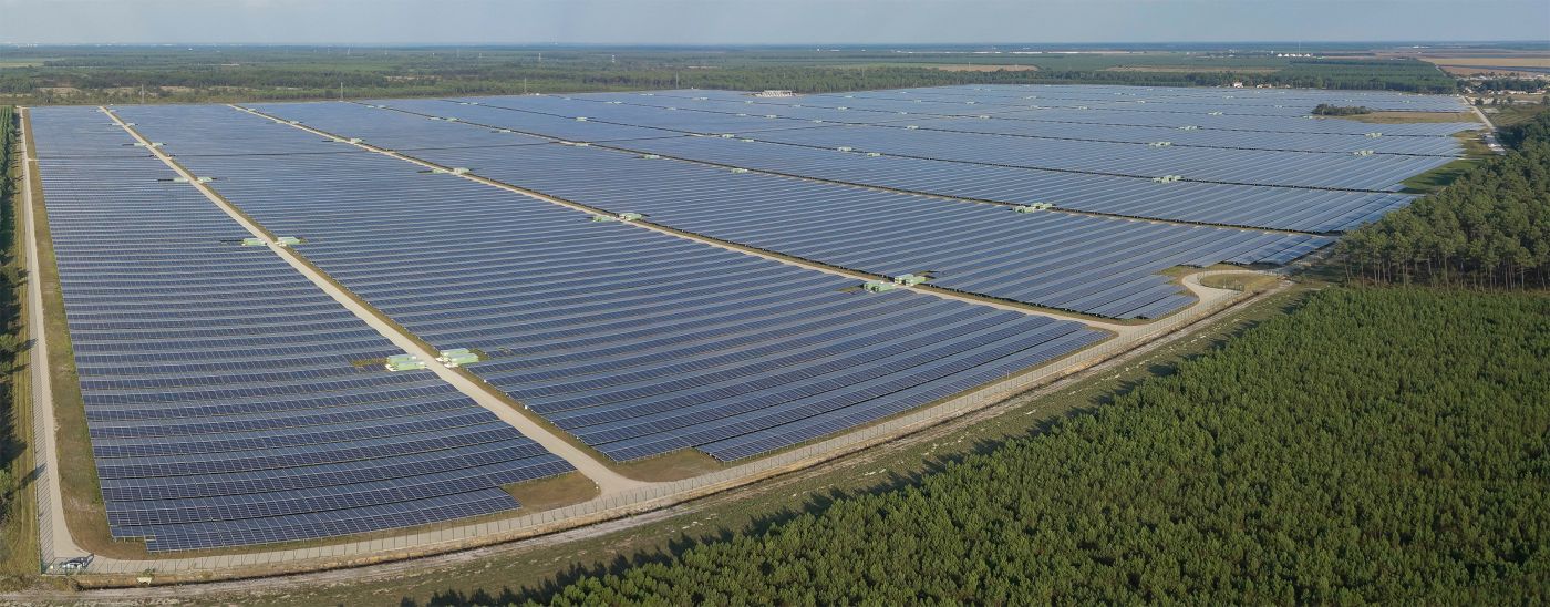 Photovoltaic-Panels-in-Cestas-Eiffage-Energia