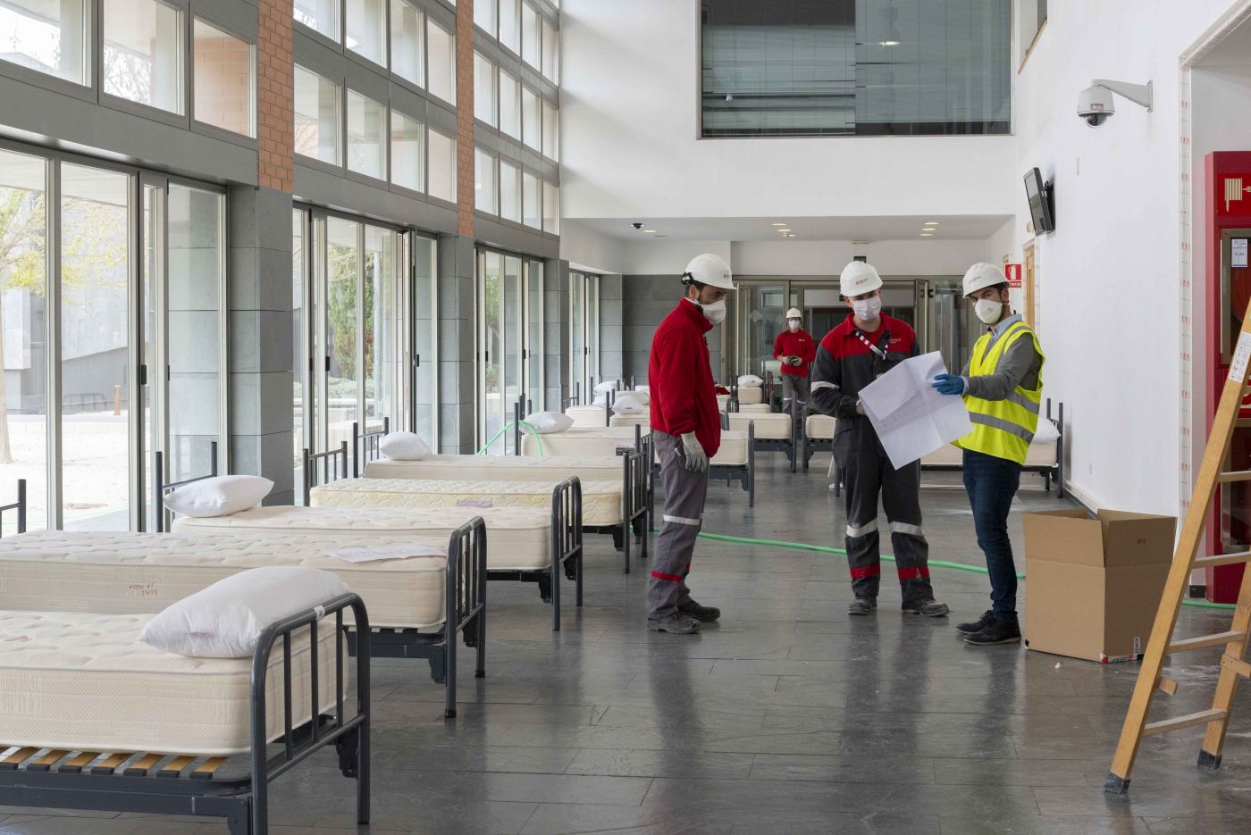 Eiffage Energía coordinates the work of building the field hospital at the Medical School in Albacete
