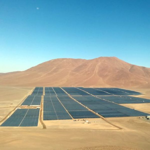 PLANTA-SOLAR-FOTOVOLTAICA-ATACAMA-2019